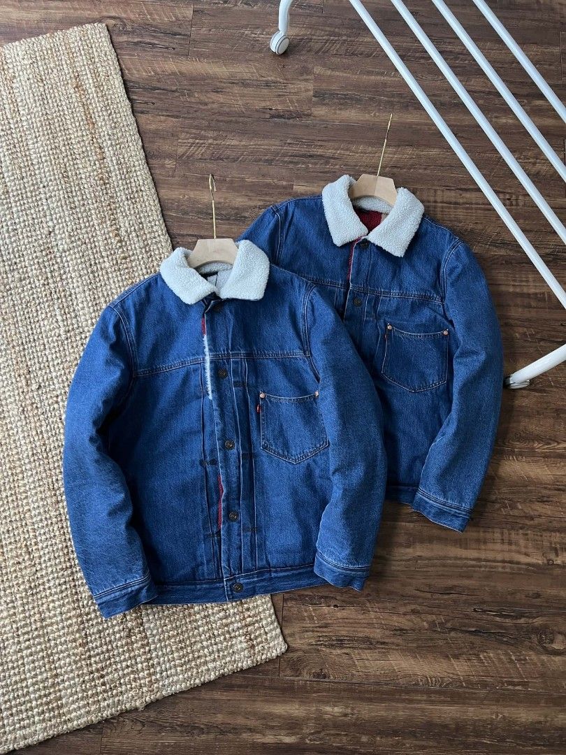 Outlet) Levi's two side Jacket, 男裝, 外套及戶外衣服- Carousell