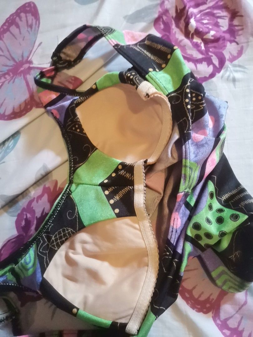 Padded swimsuit (Category: Bikinis & Swimsuits) located in Quezon City. Submitted by fifthings (Listing ID 1259155922, Image 3). Description: .