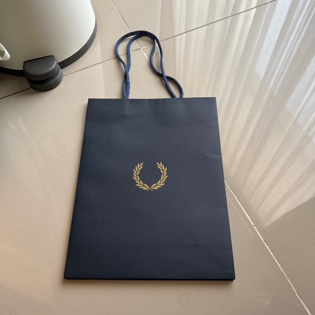 Fred perry sales paper bag