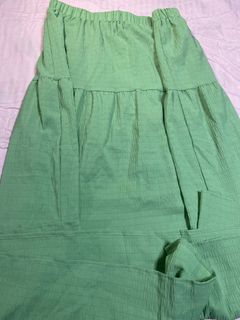 Pastel green skirt plus size