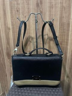 Preloved authentic Paul's boutique london sling /crossbody bag