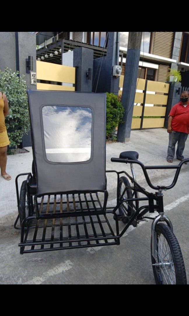 Pedicab for sale with cover