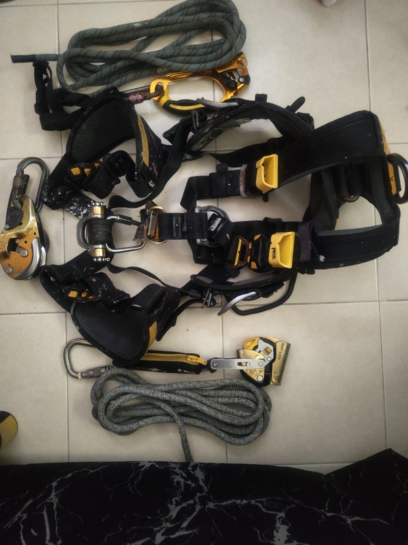 Petzl Full Body Harness, Car Accessories, Accessories on Carousell
