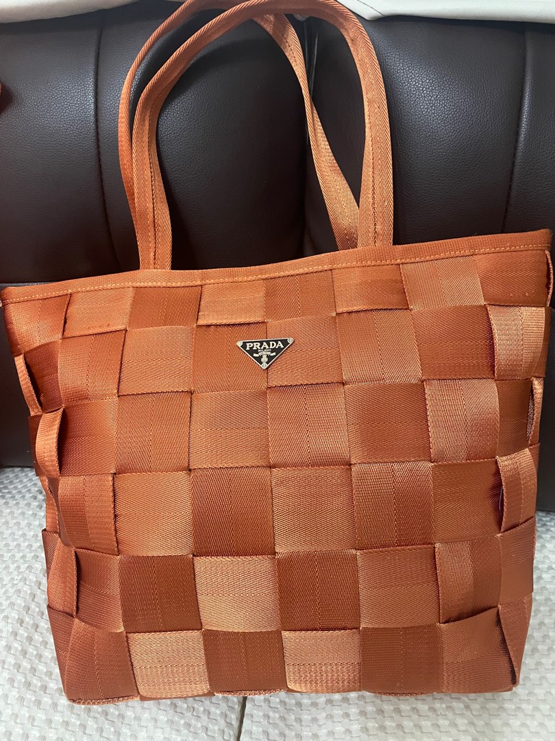 Authentic Excellent Condition Prada Neverfull Tessuto / Saffiano Tote,  Luxury, Bags & Wallets on Carousell