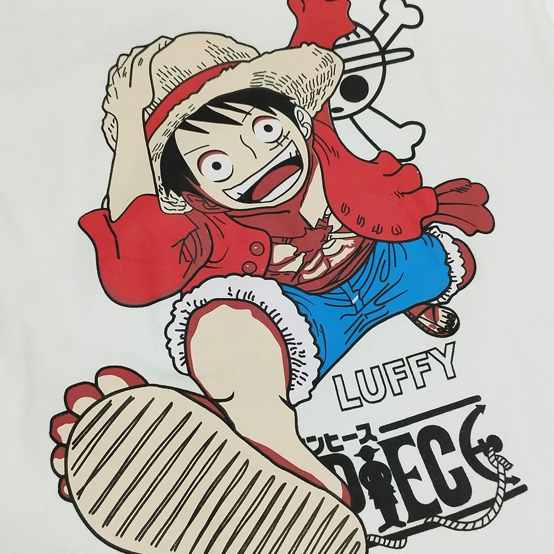 Pull&Bear One Piece - Monkey D. Luffy - Anime T-shirt(S), Men's Fashion ...