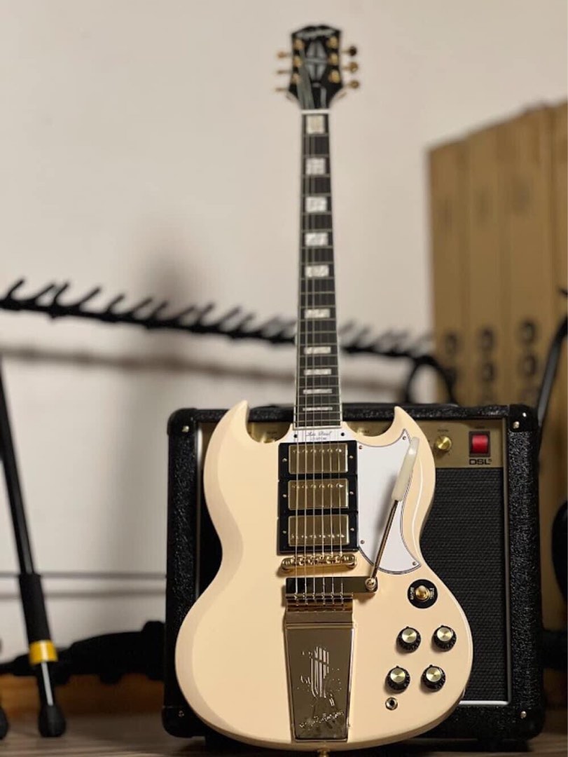 Epiphone sg shop custom maestro