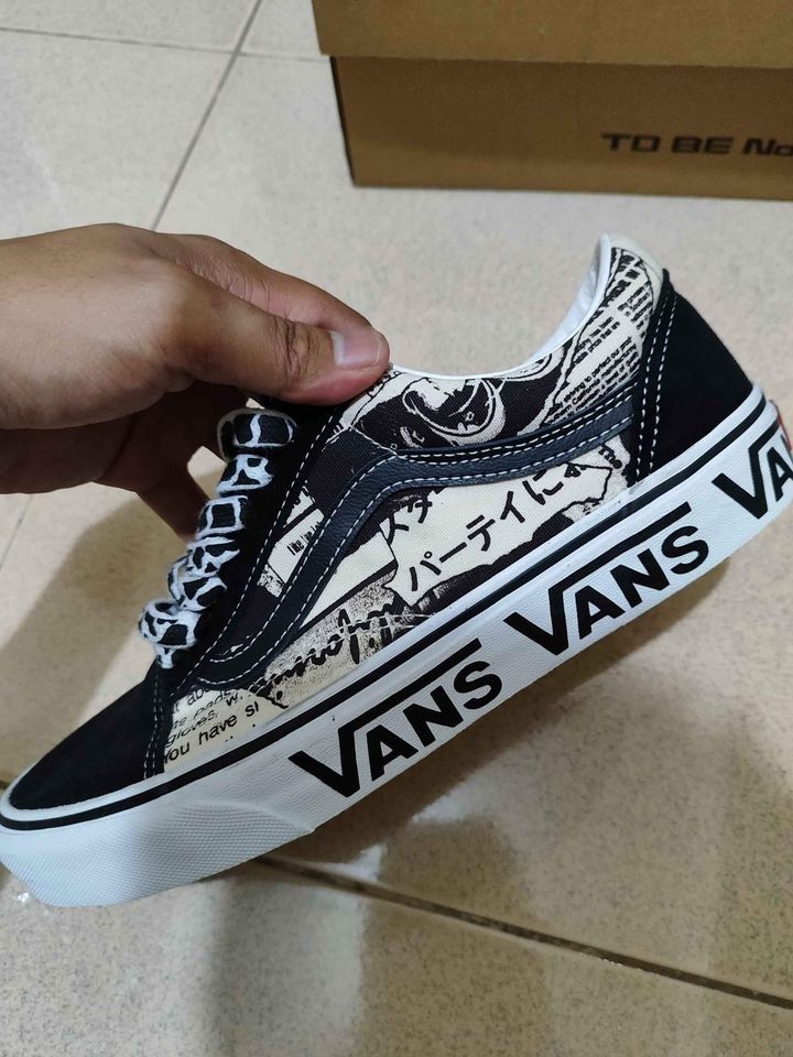 RUSH SALE Vans Shoes Size 7.5 Men s Fashion Footwear