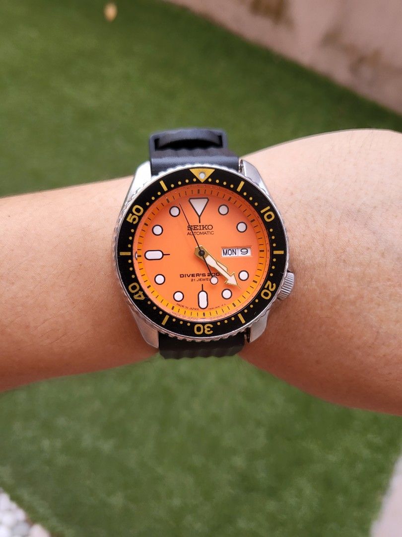 Seiko hot sale diver skx011j1