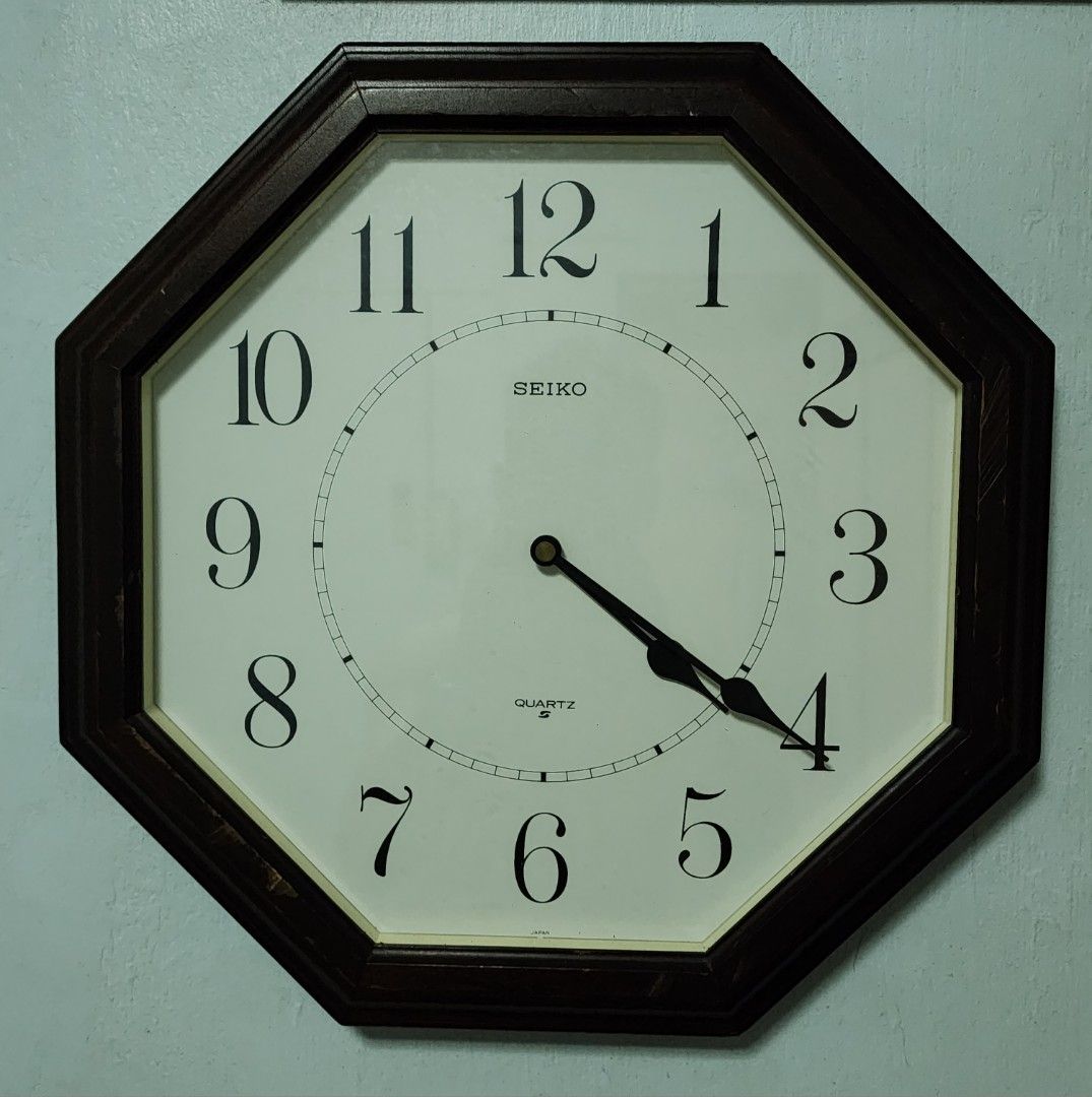 Seiko vintage wall clock, Hobbies & Toys, Collectibles & Memorabilia