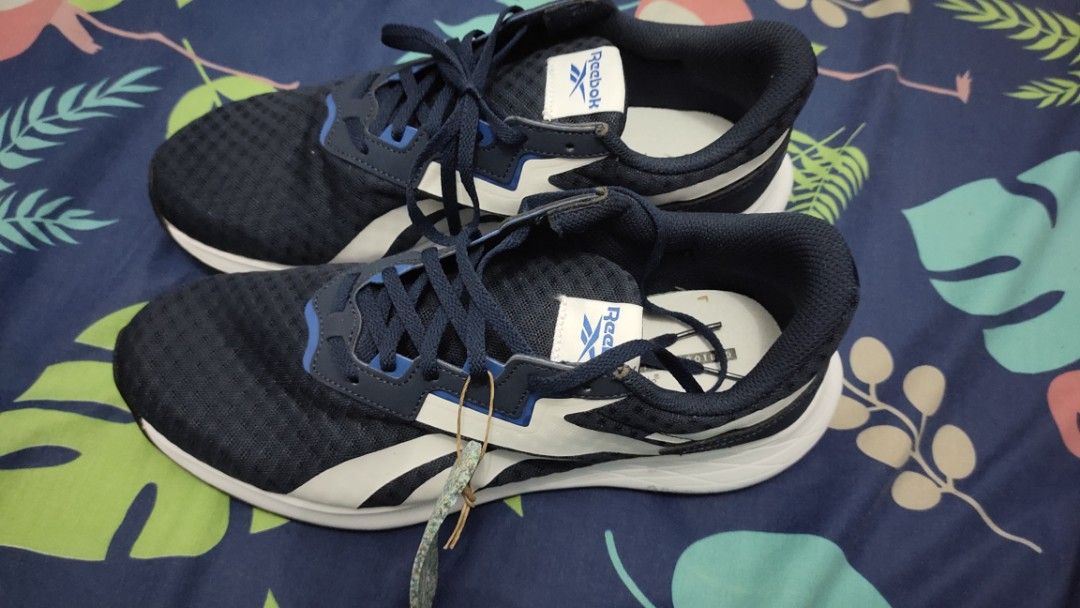 Sepatu reebok discount