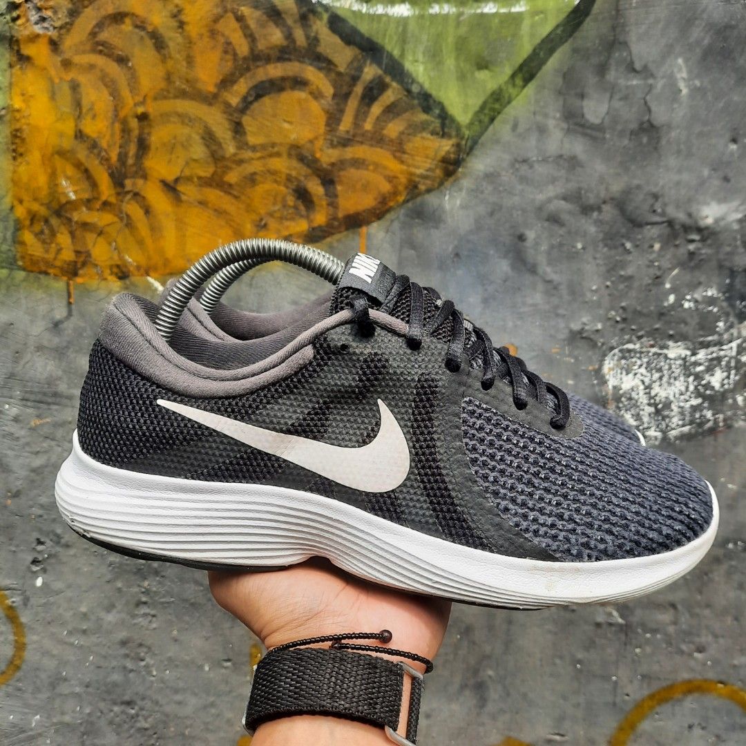 Nike revolution clearance 4 41