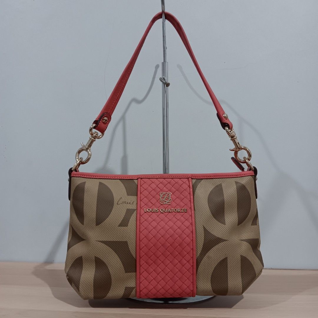 Louis quatorze sling bag, Fesyen Wanita, Tas & Dompet di Carousell
