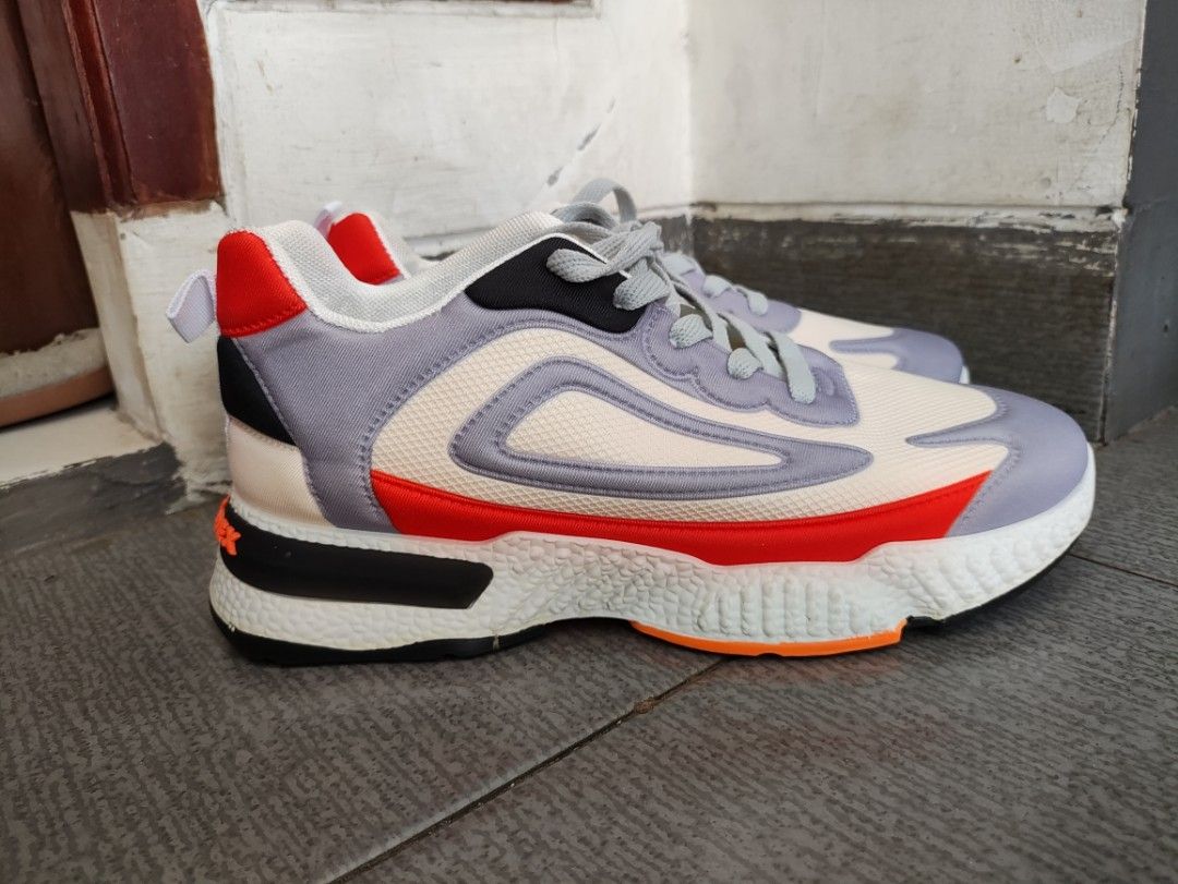 Sneaker sales merk lokal
