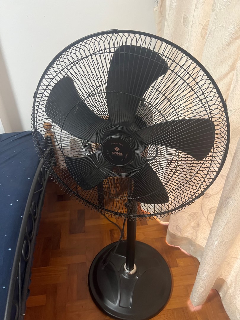 Standing Fan, Furniture & Home Living, Lighting & Fans, Fans on Carousell