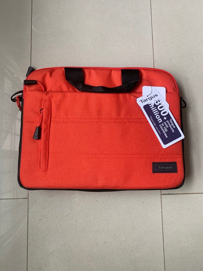 Targus Groove X Laptop sling bag, Computers & Tech, Parts & Accessories, Laptop Bags & Sleeves
