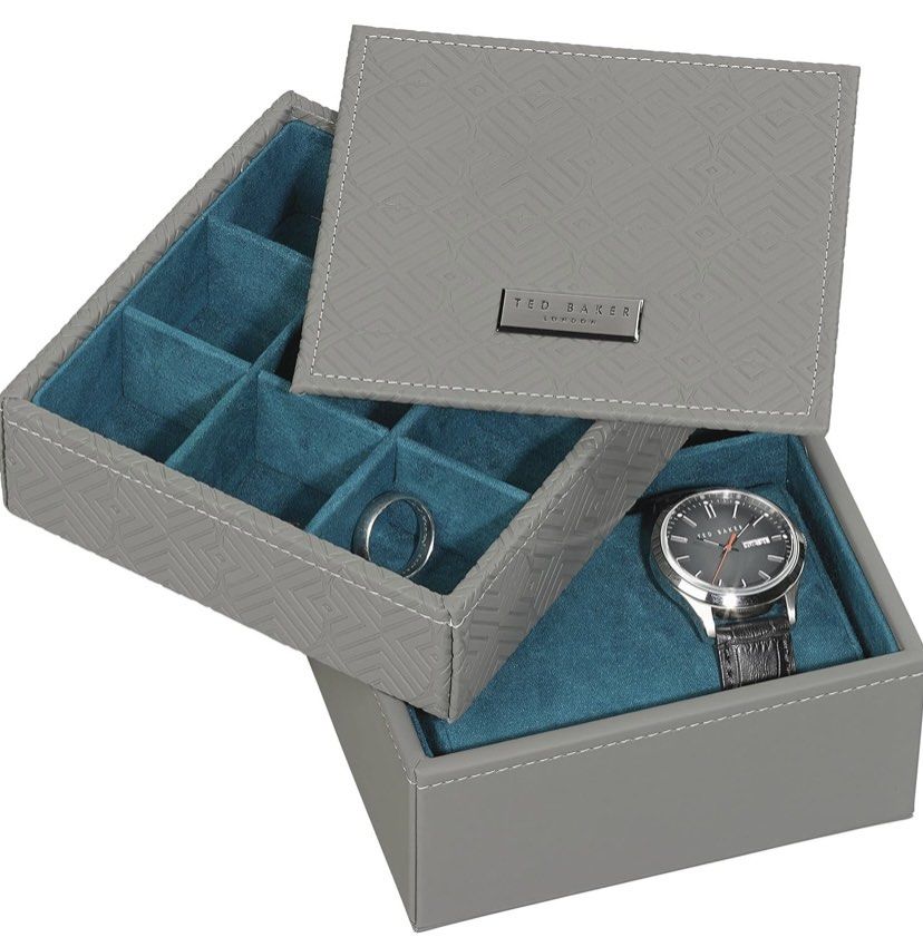 Ted baker accessory box ASH GREY GEO Women s Fashion Jewelry Organisers Accessory holder box organizers on Carousell