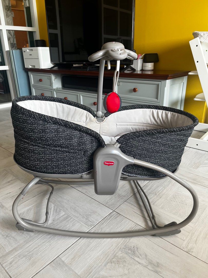 TinyLove 3-in-1 Rocker Napper, Babies & Kids, Baby Nursery & Kids ...