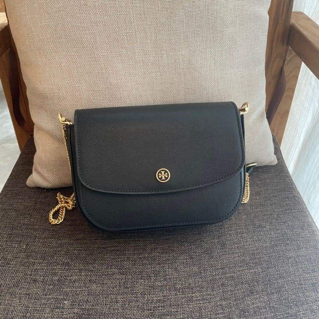 Tory Burch Robinson Mini Shoulder Bag, Women's Fashion, Bags & Wallets,  Cross-body Bags on Carousell