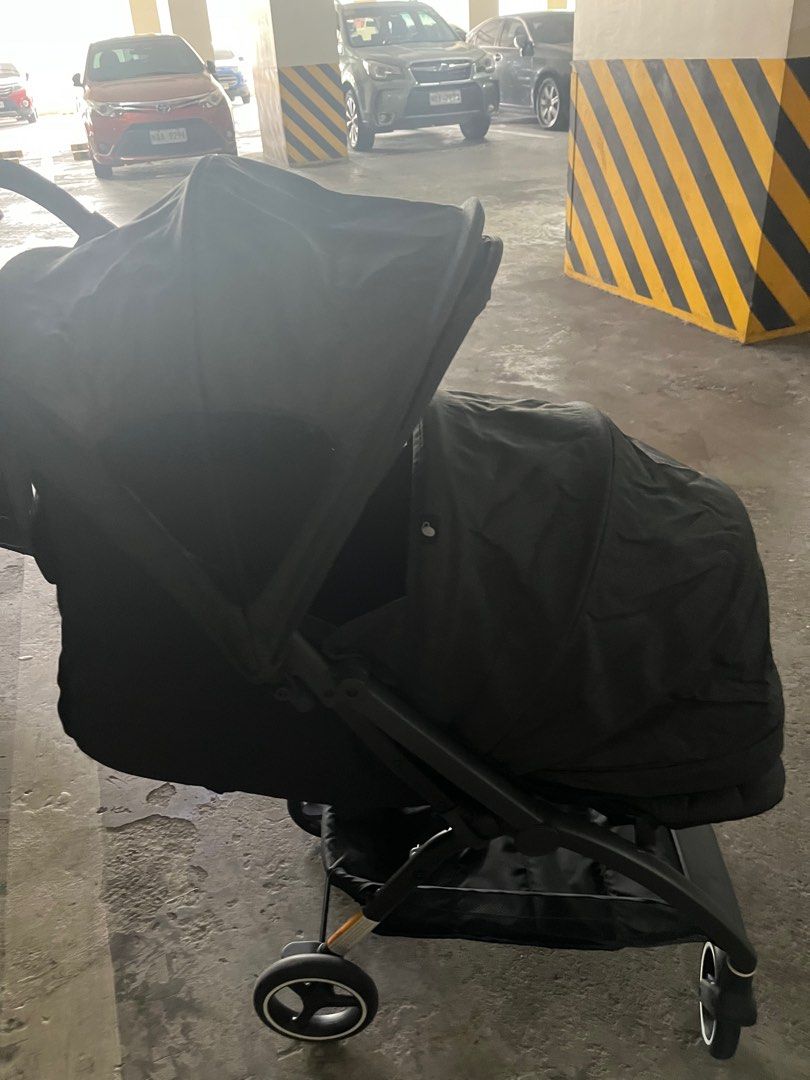 Travel friendly Peg Perego mini pliko (Category: Strollers) located in Mandaluyong City. Submitted by kaespace (Listing ID 1259204540, Image 2). Description: Performance is still good. But needs some oil due to storage. It’s very sturdy and easy to use. Hate to part with it but need to declutter. Discoloration on parts of the hood and body due to storage. .