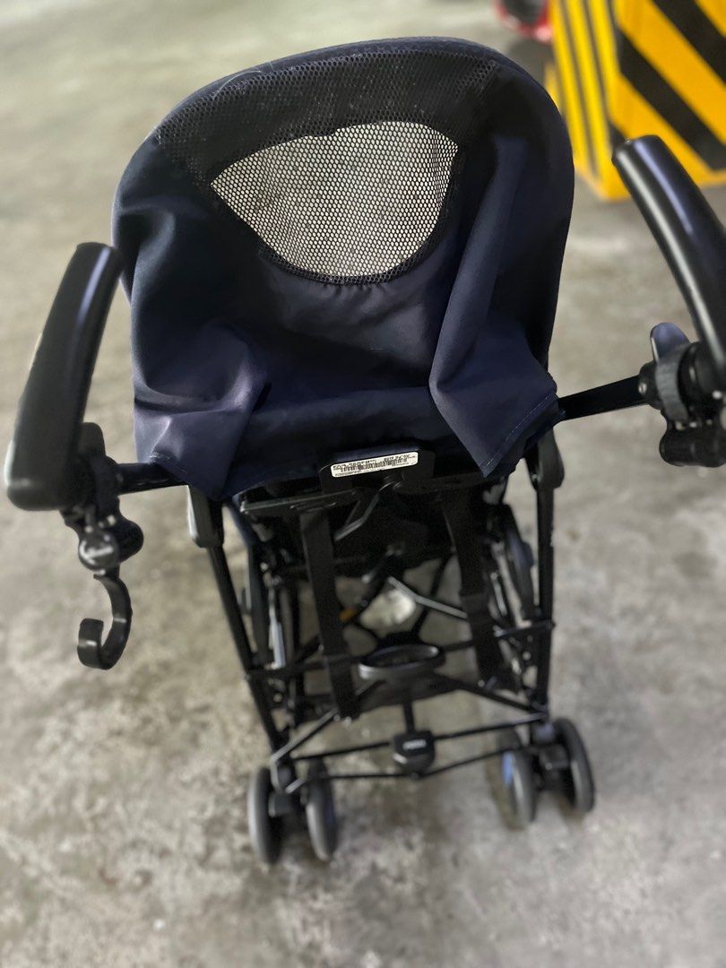 Travel friendly Peg Perego mini pliko (Category: Strollers) located in Mandaluyong City. Submitted by kaespace (Listing ID 1259204540, Image 3). Description: Performance is still good. But needs some oil due to storage. It’s very sturdy and easy to use. Hate to part with it but need to declutter. Discoloration on parts of the hood and body due to storage. .