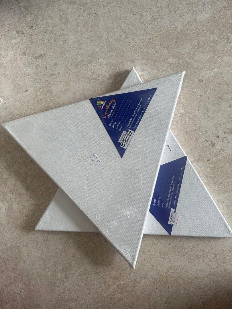 Triangular canvas (Category: Craft Supplies & Tools) located in Singapore. Submitted by Ai5575 (Listing ID 1259121415, Image 1). Description: meet up at 309973 one for 4 dollars , take both for 7 dollars .
