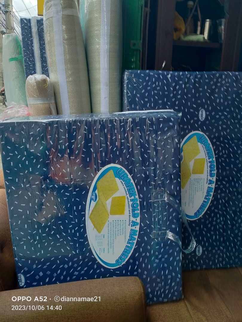 Uratex trifold shop