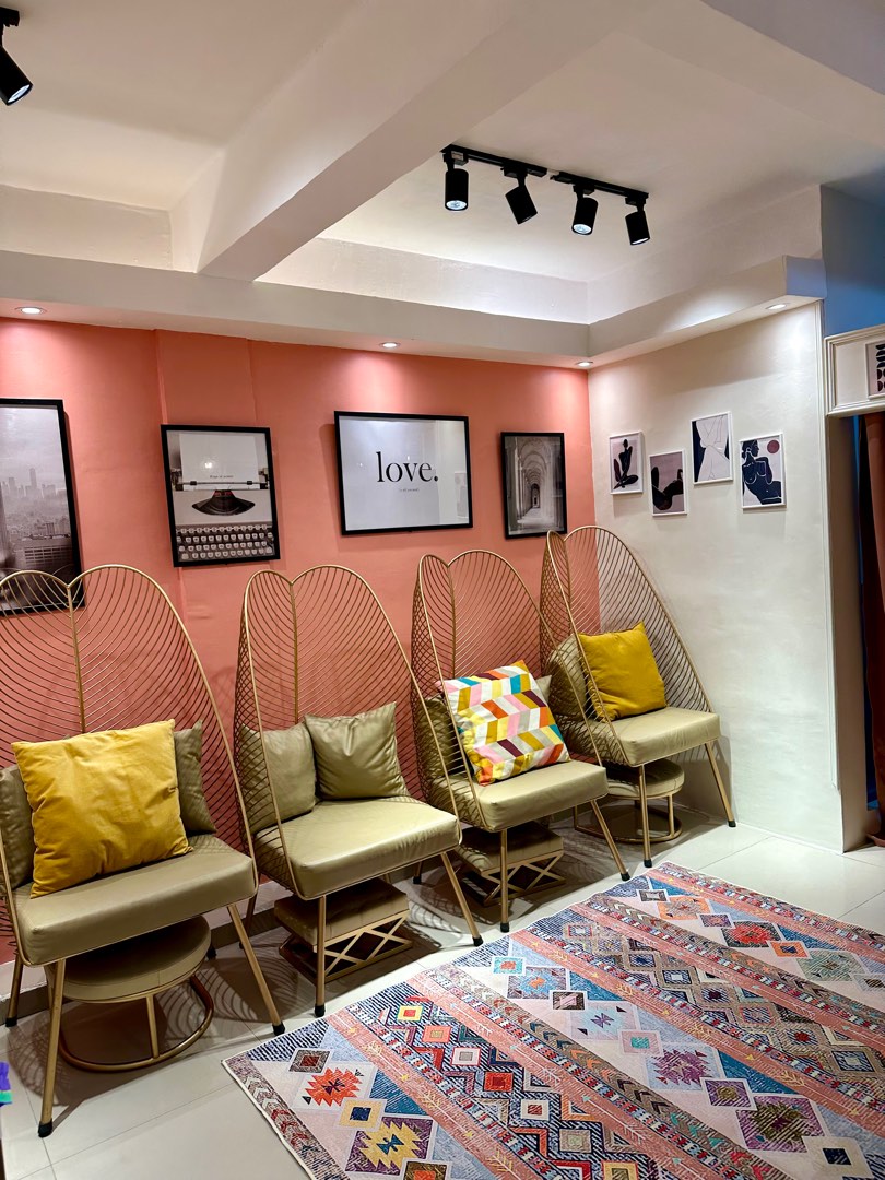 Used spa chair, Furniture & Home Living, Furniture, Chairs on Carousell