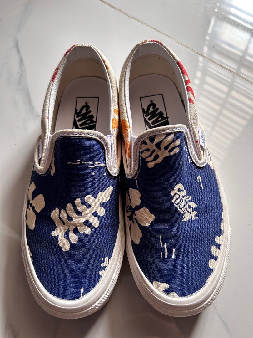 Vans shoes deals klcc
