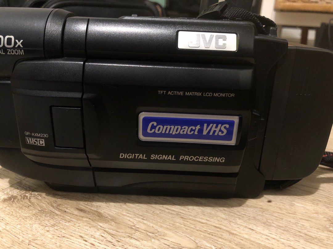 VIntage JVC COMPACT VHS CAMCORDER, Photography, Video Cameras on