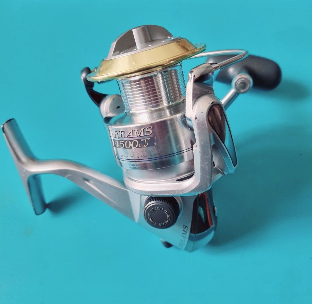 Vintage Daiwa Fream J 4500 Fishing Reel - Excellent Condition!, Sports  Equipment, Fishing on Carousell