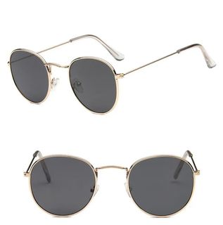 (Category: ) located in . Submitted by fashion_for_sale2 (Listing ID 1259129244, Image 1). Description: .