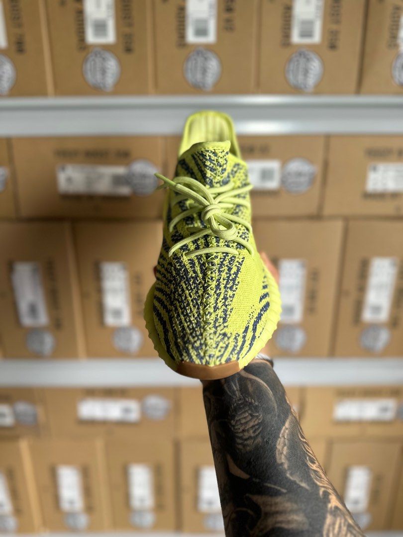Yeezy frozen hotsell on feet