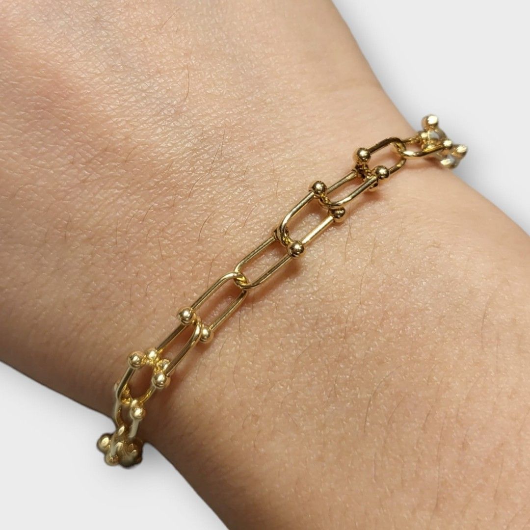 Wrist on sale chain design