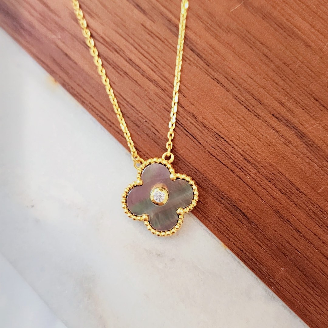 Gold clover clearance jewelry