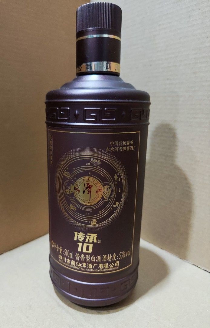 仙潭酒廠潭酒傳承10 醬香型53%vol. 500ml. 中國傳統醬香赤水河老牌醬酒