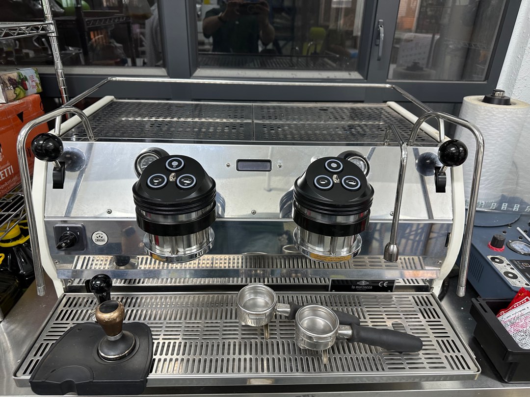 咖啡機 La Marzocco Strada 2 AV 2 grp 連磨豆機 Victoria Arduino Mythos1, 家庭電器