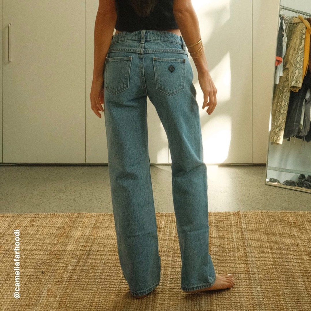 Abrand 99 Low Straight Petite Jeans
