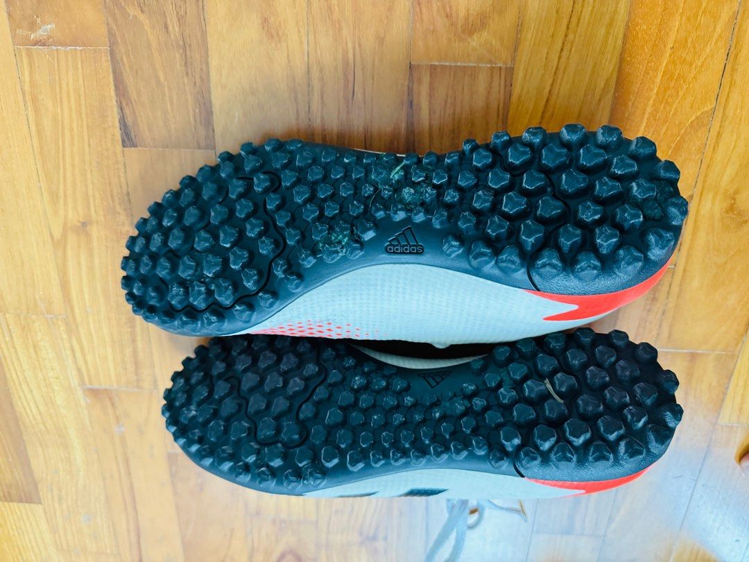 Adidas Predator artificial turf shoes UK 7.5 Sports Equipment