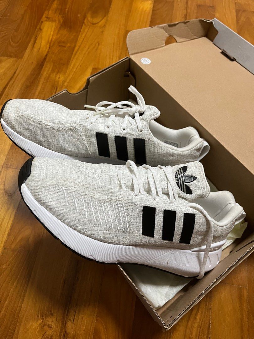 All white swift cheap run shoes