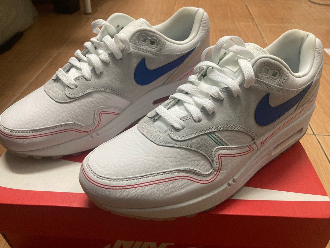 Pompidou air shop max 1