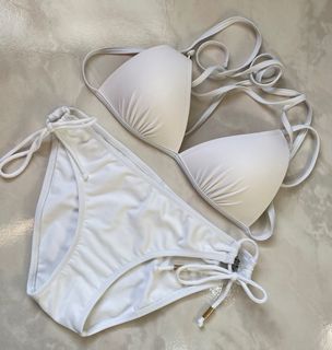 Air Space 素色爆乳單綁帶比基尼(厚杯款)