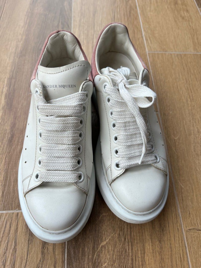 M 2025 queen shoes