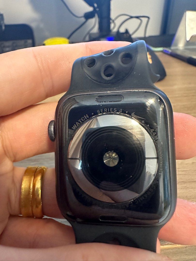 apple watch series 4 price nike