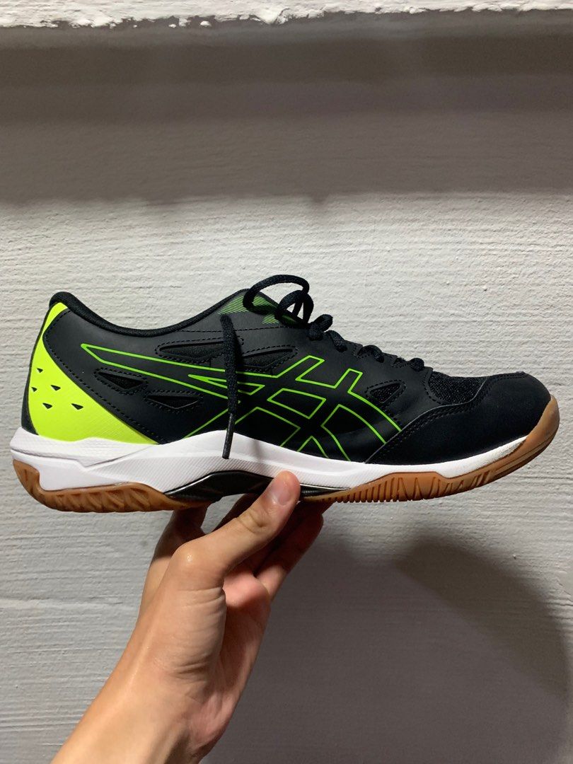 ASICS GEL ROCKET 11 Size US 10 Wide Feet Sports Equipment Sports