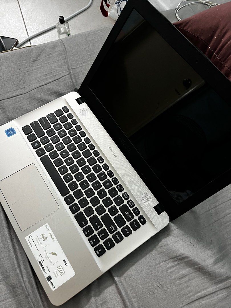 Asus vivobook hotsell max x441m
