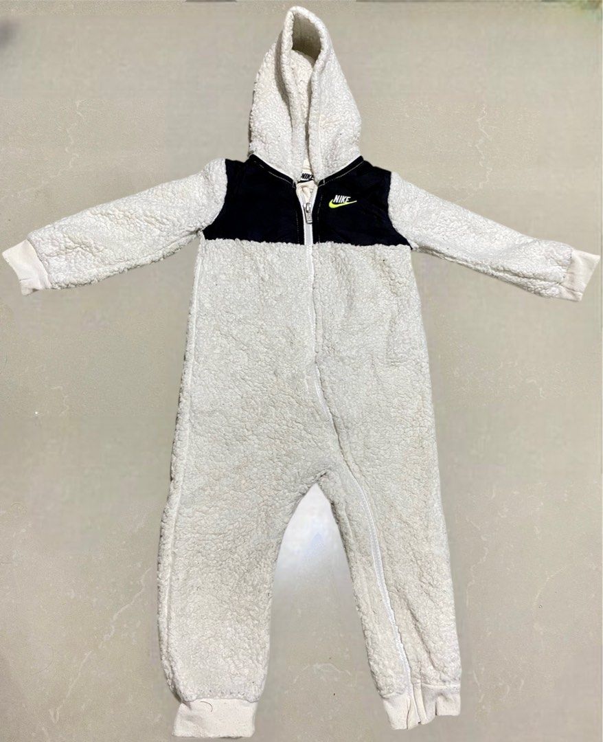 Nike baby winter suit deals