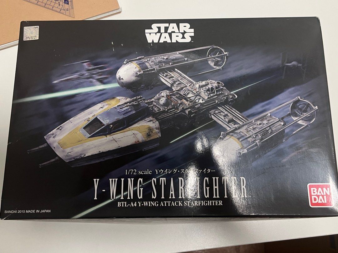 Bandai Star Wars 1/72 Y-Wing Starfighter Plastic Model Kit