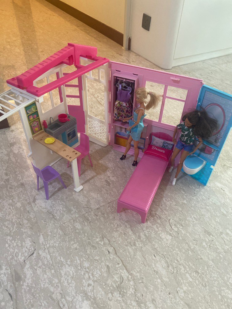 Barbie doll play house, Hobbies & Toys, Toys & Games on Carousell