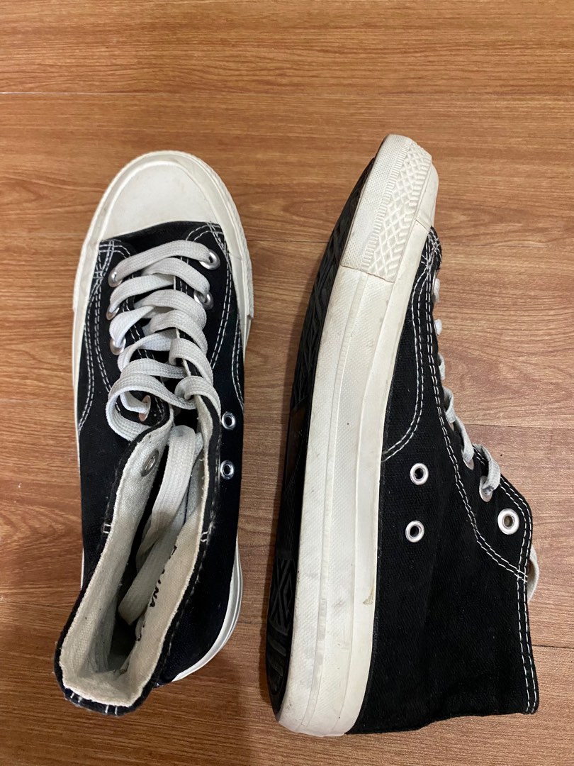 Barely used black chucks, Women's Fashion, Footwear, Sneakers on Carousell