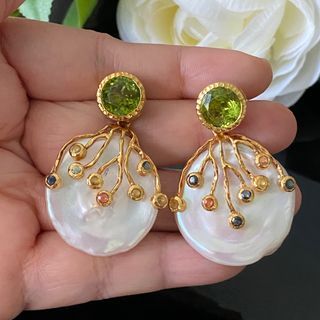 LOUIS VUITTON® Blooming Earrings  Fashion jewelry, Womens fashion jewelry,  Feminine earrings